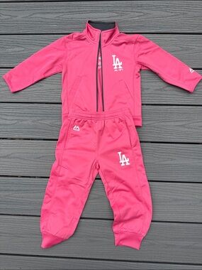 Majestic LA Dodgers Kids Pink Track Jacket and Pants Set